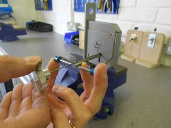 Logan Locksmith Shop Brooklyn, NY 718-489-9795 - key-broke-in-lock